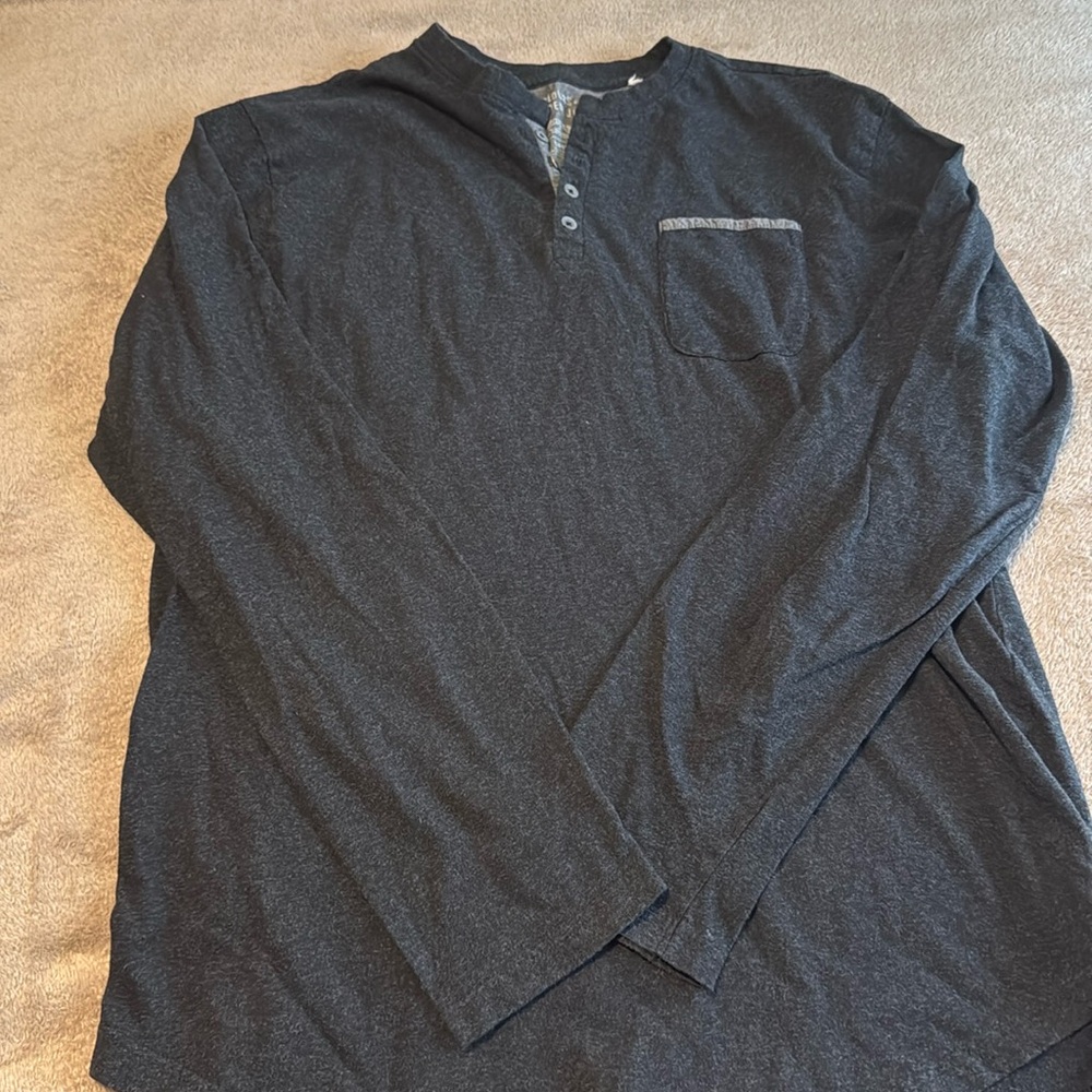 Men’s long sleeve